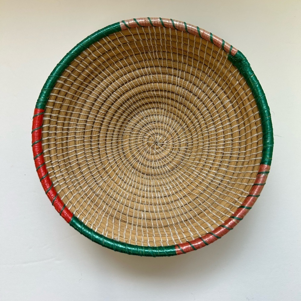 Handwoven coiled Basket with Green and Red Accents/ NWOT!